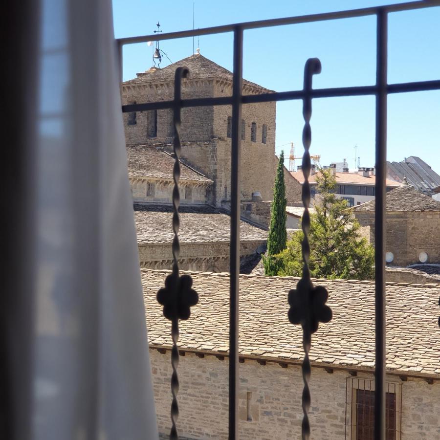 Ferienwohnung Mirador De La Catedral Jaca Exterior foto